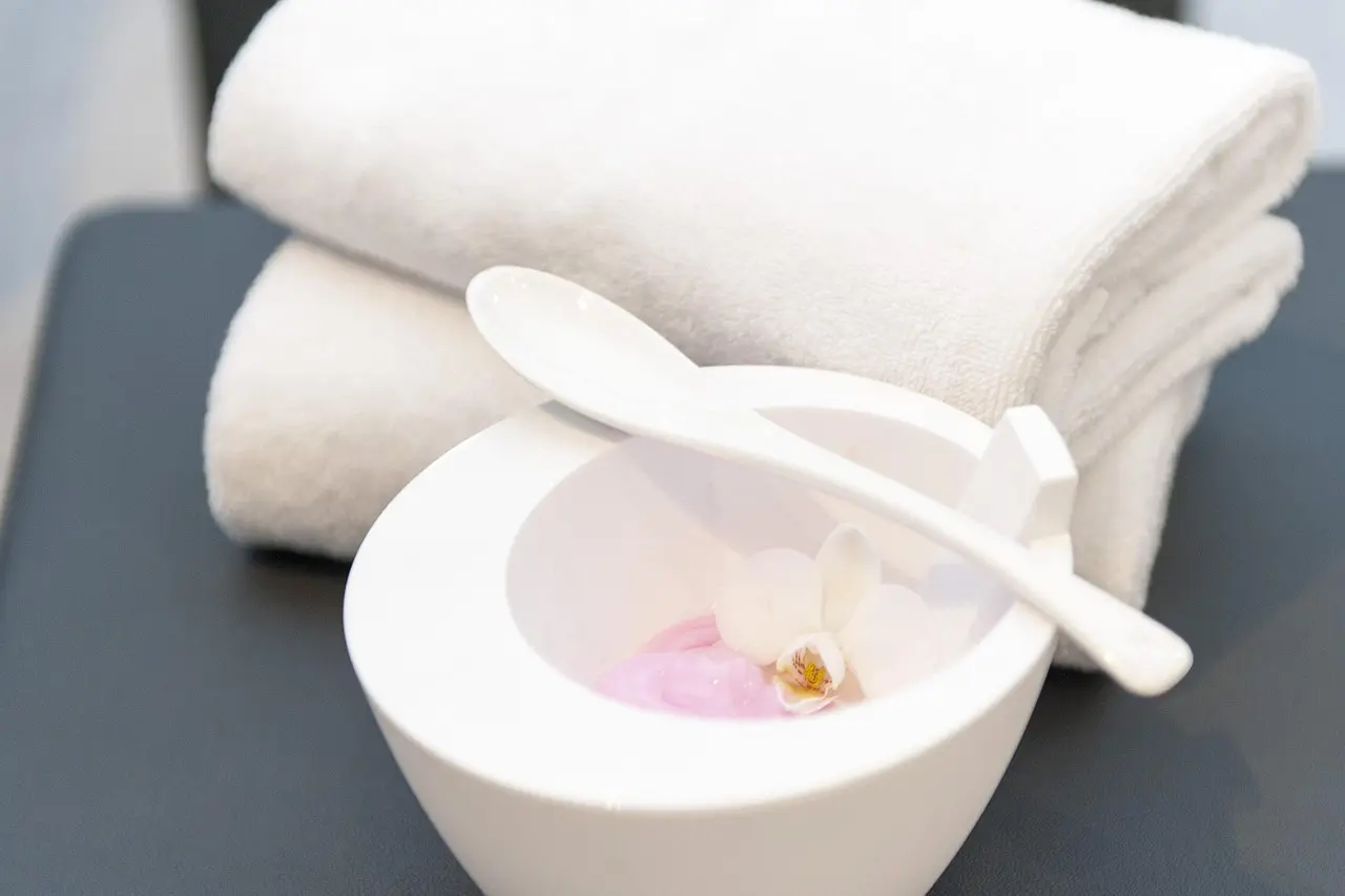 Genbrugsguld i indretningen: sådan forvandler du brugte møbler med minimal miljøpåvirkning